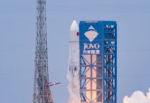 China Unveils New Rocket Booster Recovery System in Major Space Technology Milestone